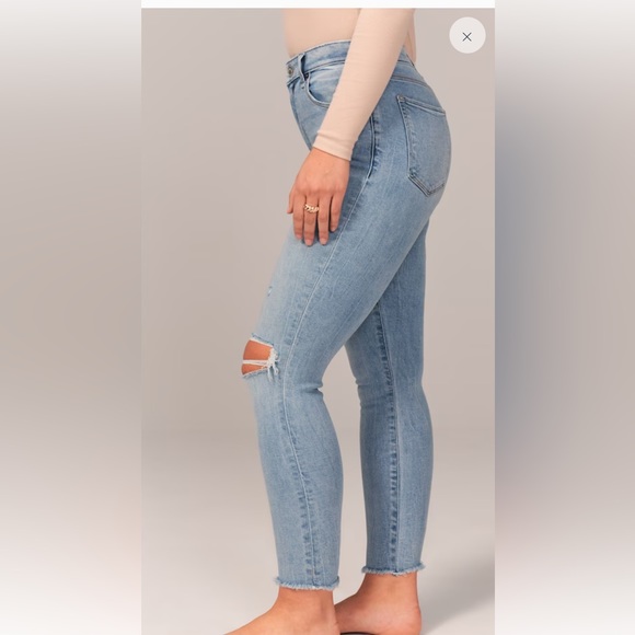 Curve Love Abercrombie & Fitch Jean - Picture 2 of 5